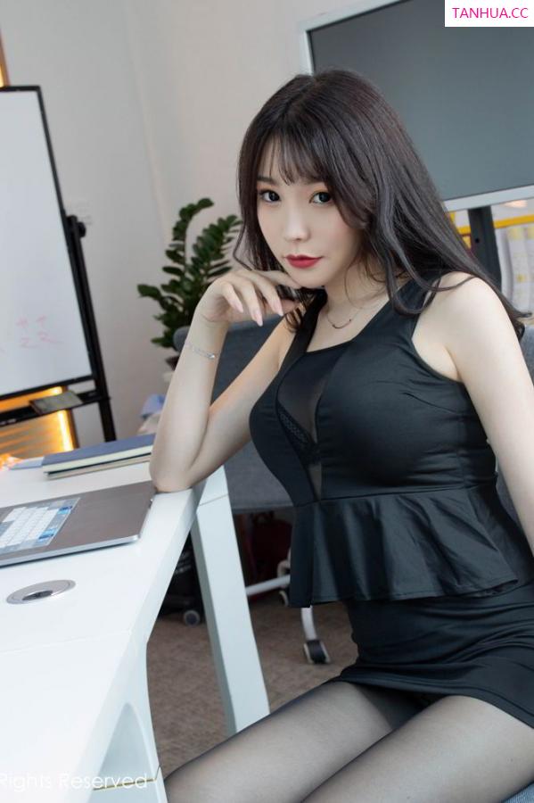 陈芝 芝芝Booty [XIUREN]高清写真图 2019.10.29 芝芝Booty第13张图片